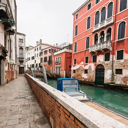 Venice Апартаменты